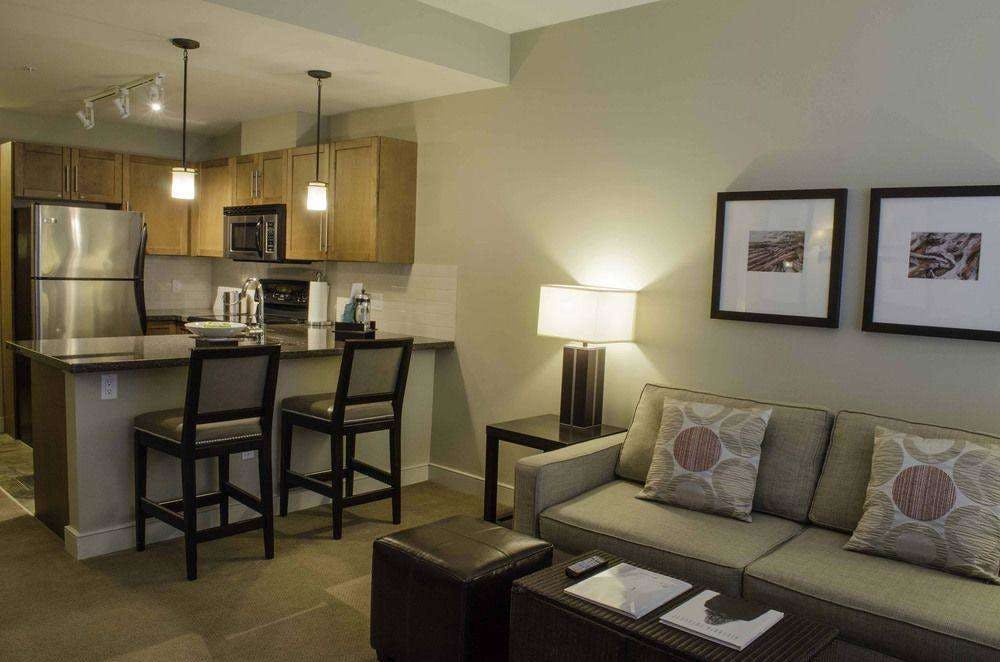 Hotel The Oswego Hotel photo 3