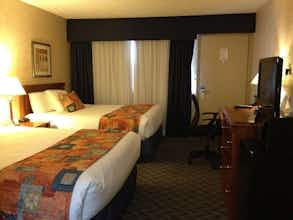 Hotel North Vancouver Hotel photo 3