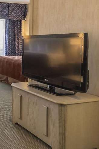 Hotel Quality Suites Whitby photo 3