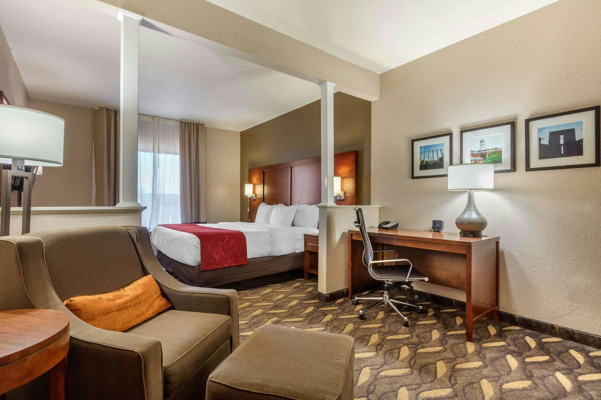 Hotel Comfort Suites Rolla photo 4