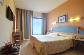 Hotel Azuline Hotel Bergantin photo 2
