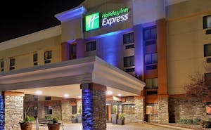 Holiday Inn Express Fort Campbell Oak Grove