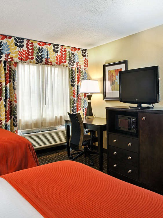 Hotel Holiday Inn Express Fort Campbell Oak Grove photo 2