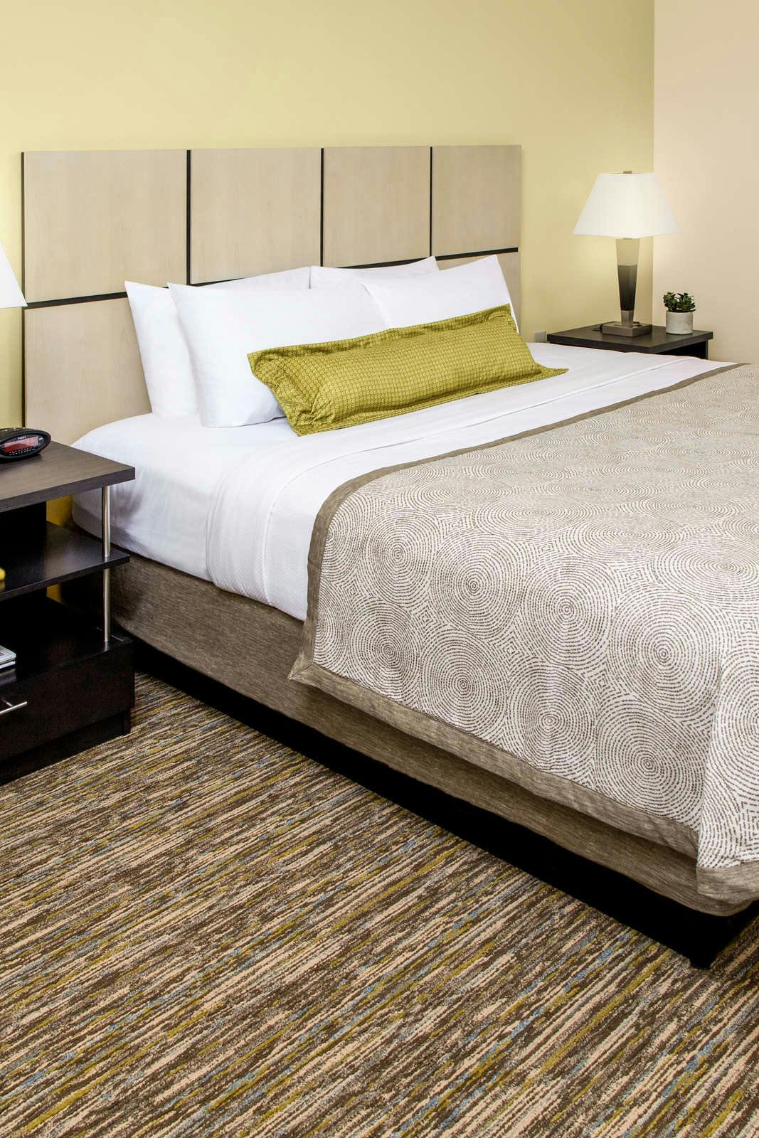 Hotel Candlewood Suites Smyrna - Nashville photo 1