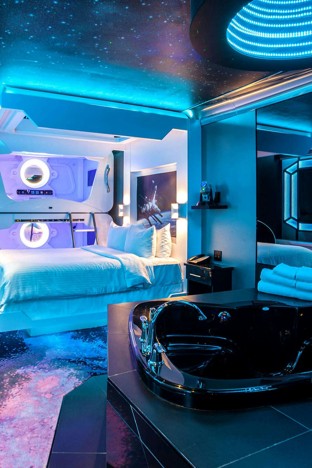 Hotel Fantasyland Hotel photo 1