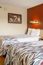 Hotel Red Roof Inn Charleston West - Hurricane, WV photo 4