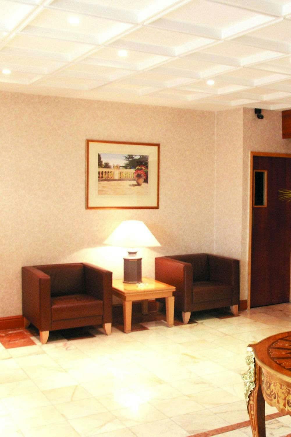 Hotel Norfolk Plaza Hotel photo 2