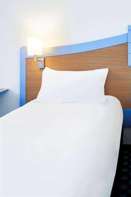 Hotel ibis Styles Toulon Centre Port photo 1