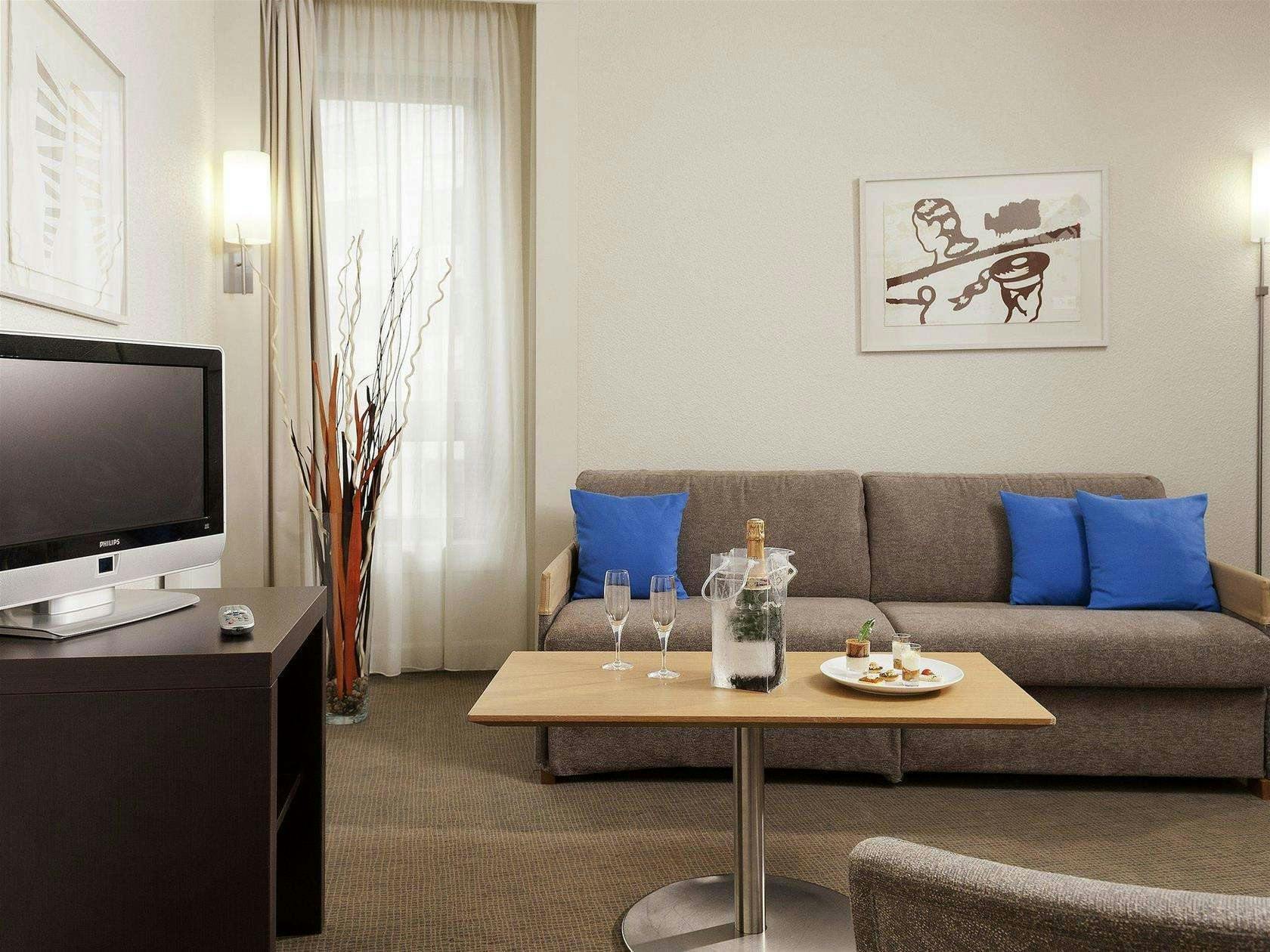 Hotel Novotel Paris Rueil Malmaison photo 3