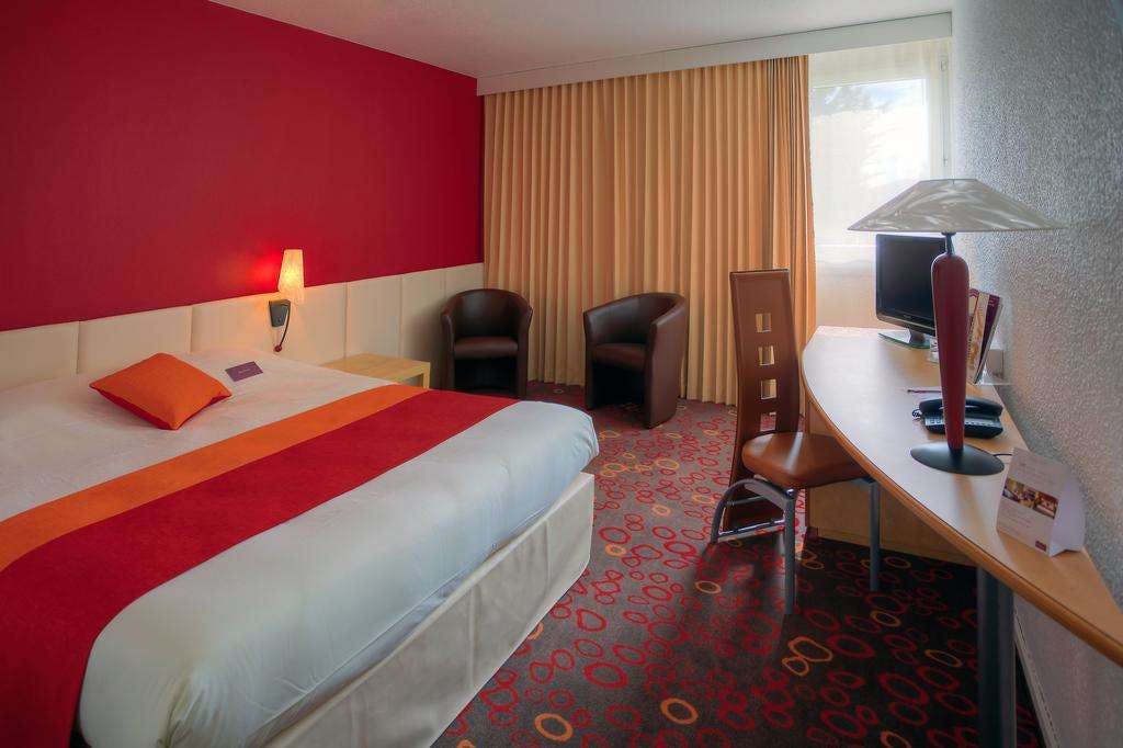 Hotel Quality Hotel Alisee Poitiers Nord photo 2