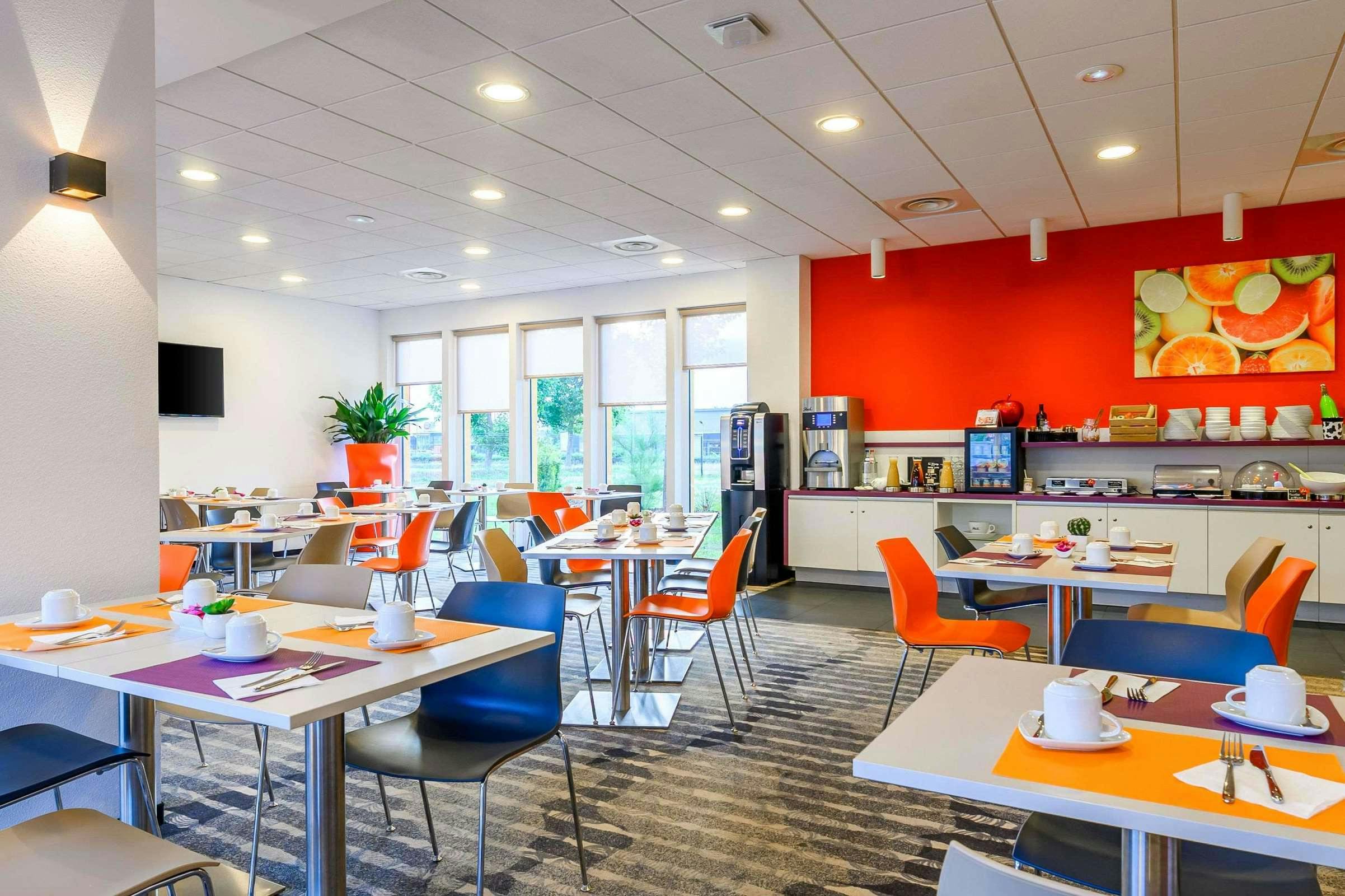 Hotel Comfort Hotel Expo Colmar photo 5