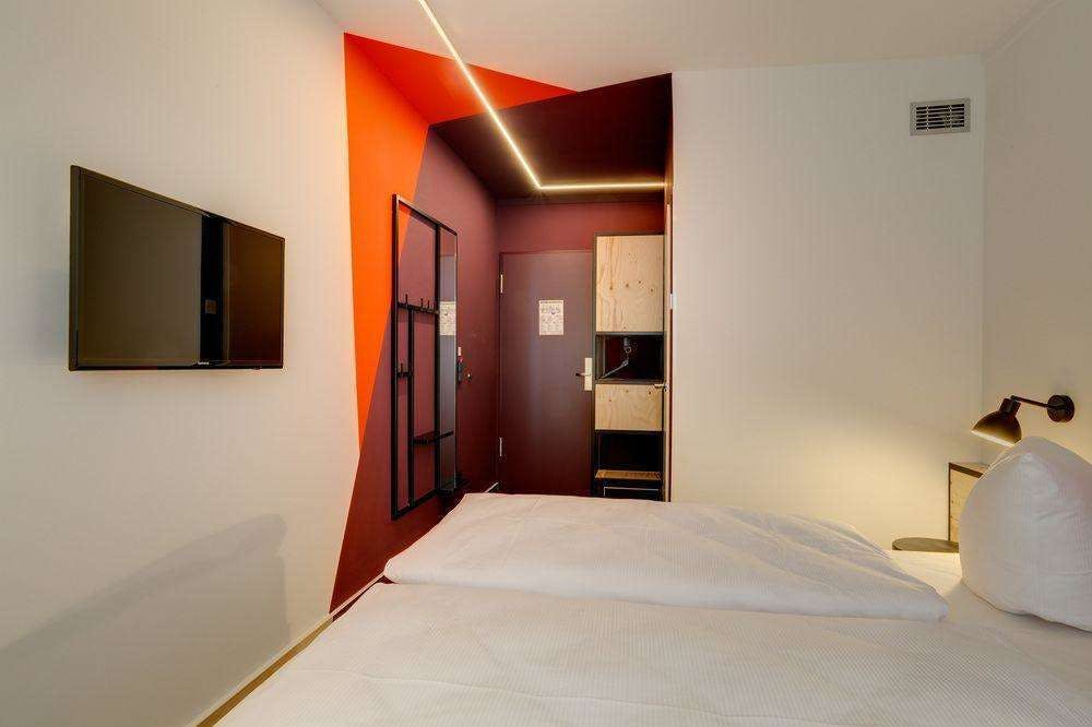 Hotel MEININGER Hotel Leipzig Hauptbahnhof photo 4
