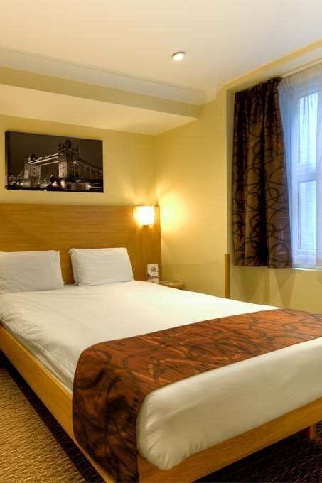 Hotel Comfort Inn Hyde Park photo 1