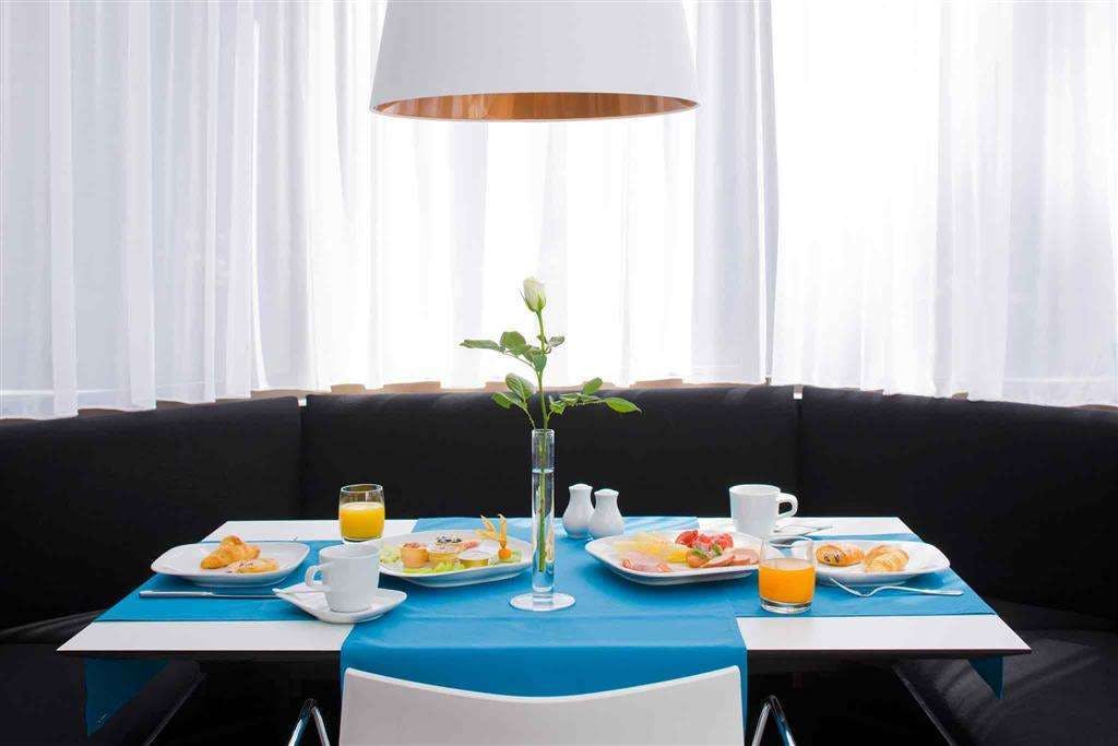 Hotel Congress Hotel Mercure Nürnberg an der Messe photo 4