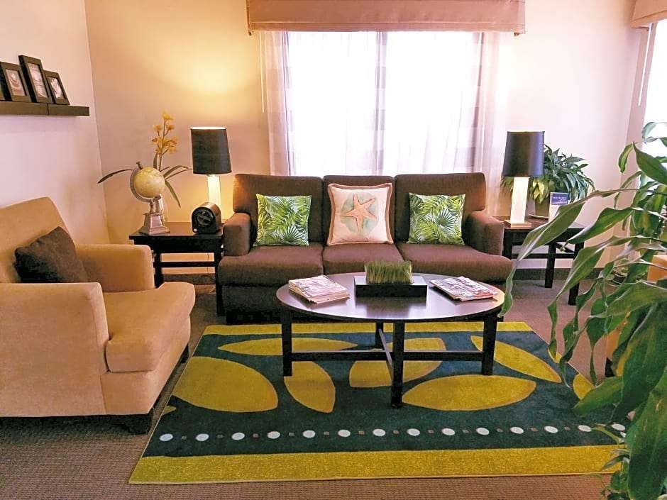 hoteltonight sandestin itchy less