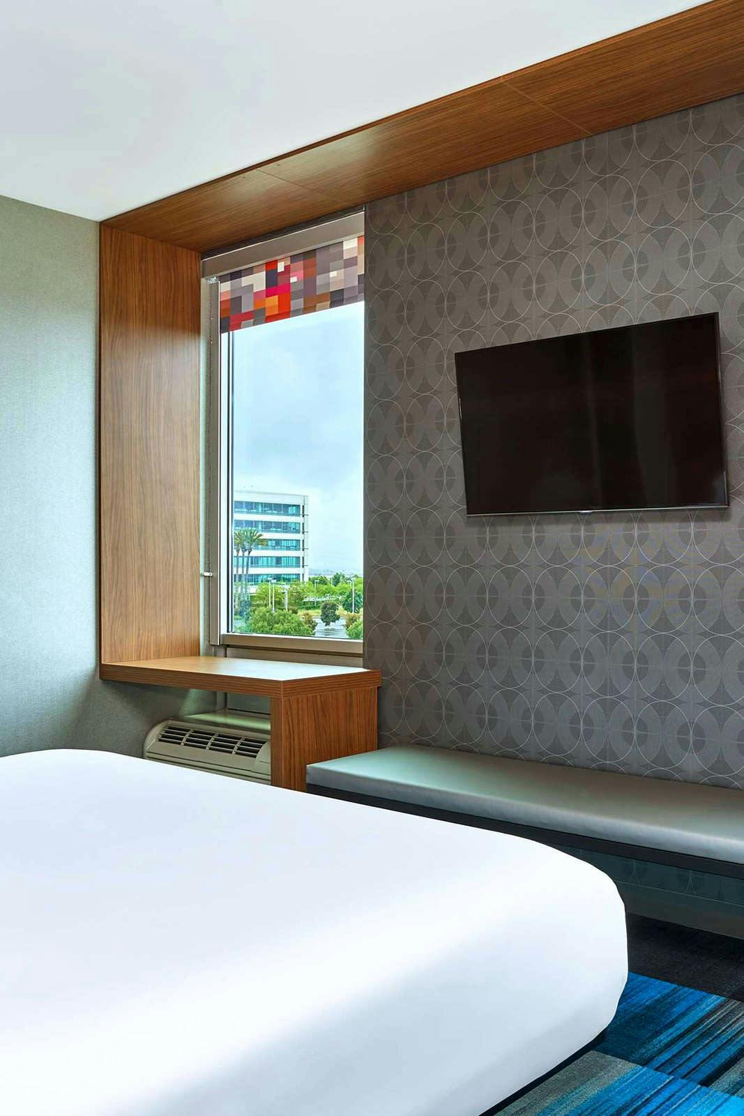 Hotel Aloft Santa Clara photo 2