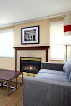 Hotel Four Points by Sheraton Surrey photo 5