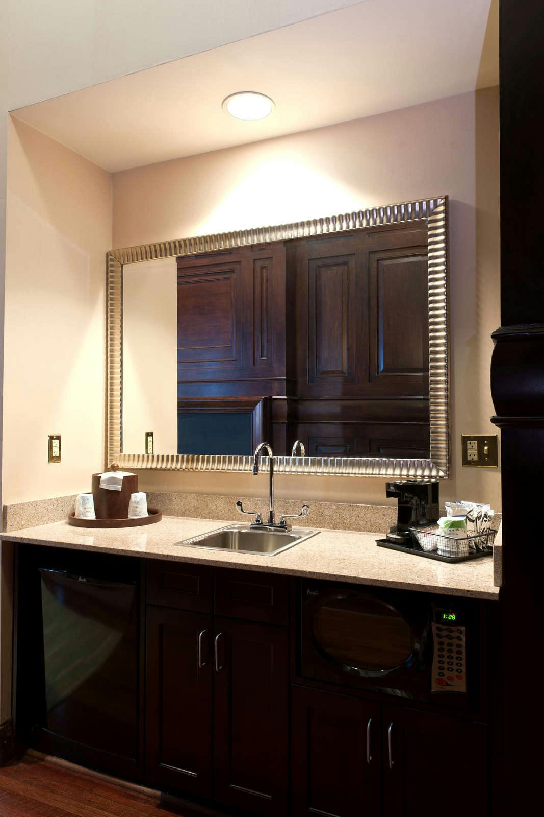 Hotel Hampton Inn and Suites Baltimore Inner Harbor photo 5