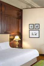 Hotel Hampton Inn and Suites Baltimore Inner Harbor photo 1