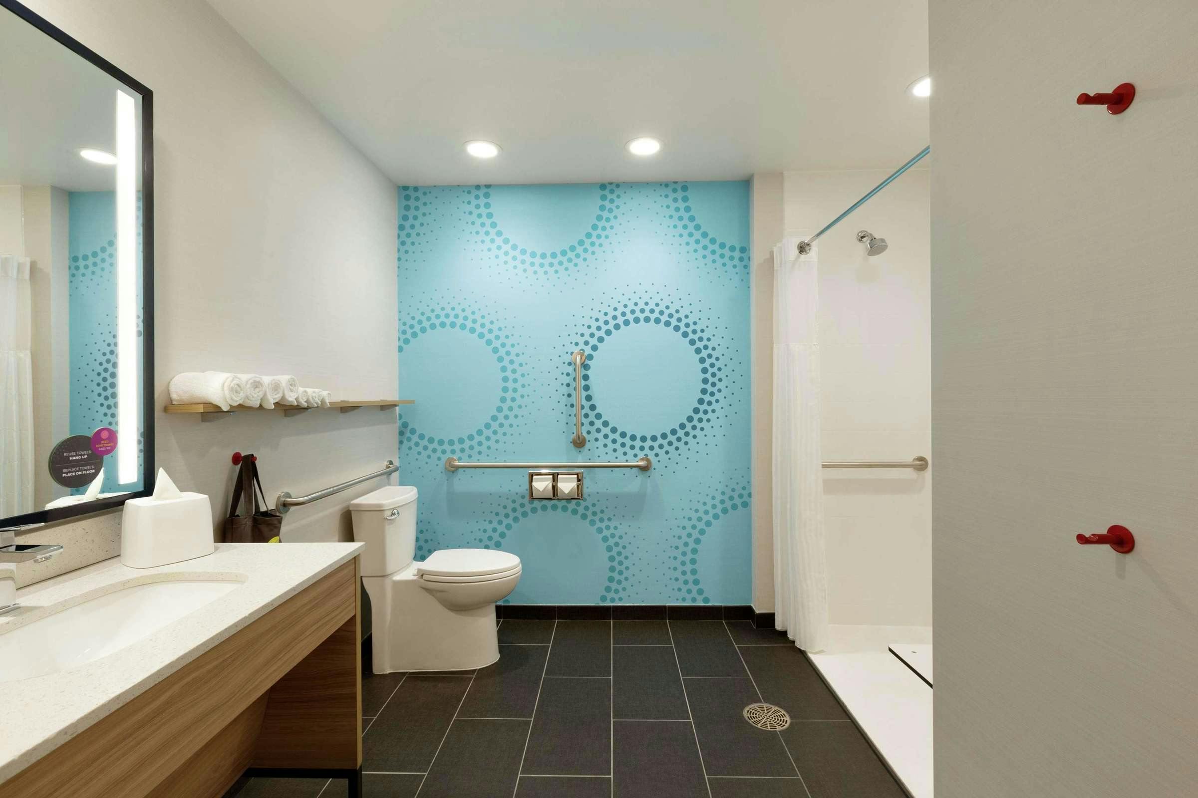 Hotel Tru By Hilton St. Charles St. Louis Mo photo 3