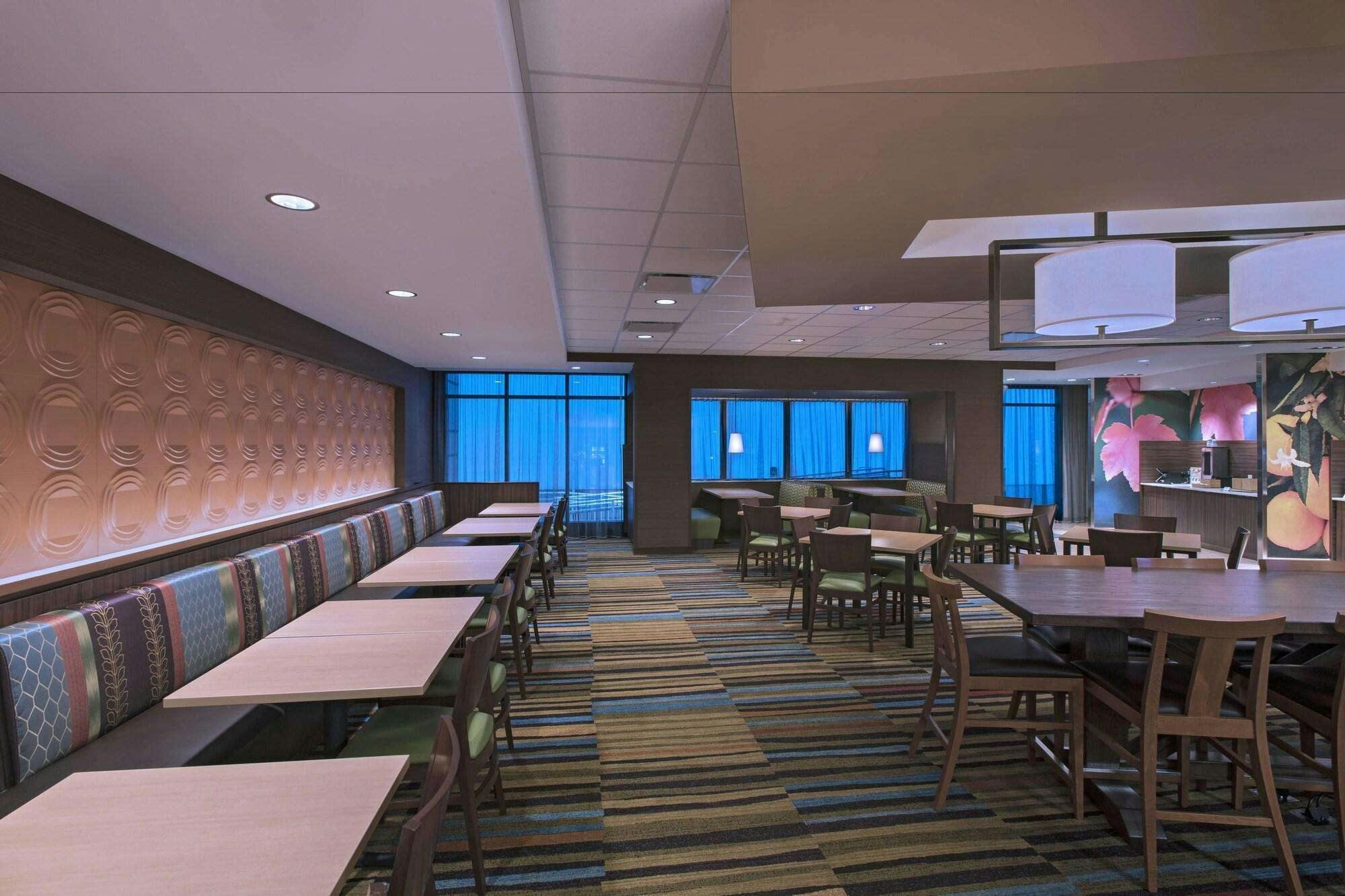 Hotel Fairfield Inn & Suites by Marriott La Crosse Downtown photo 5