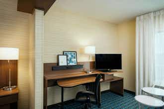 Hotel Fairfield Inn & Suites by Marriott Tacoma DuPont photo 3