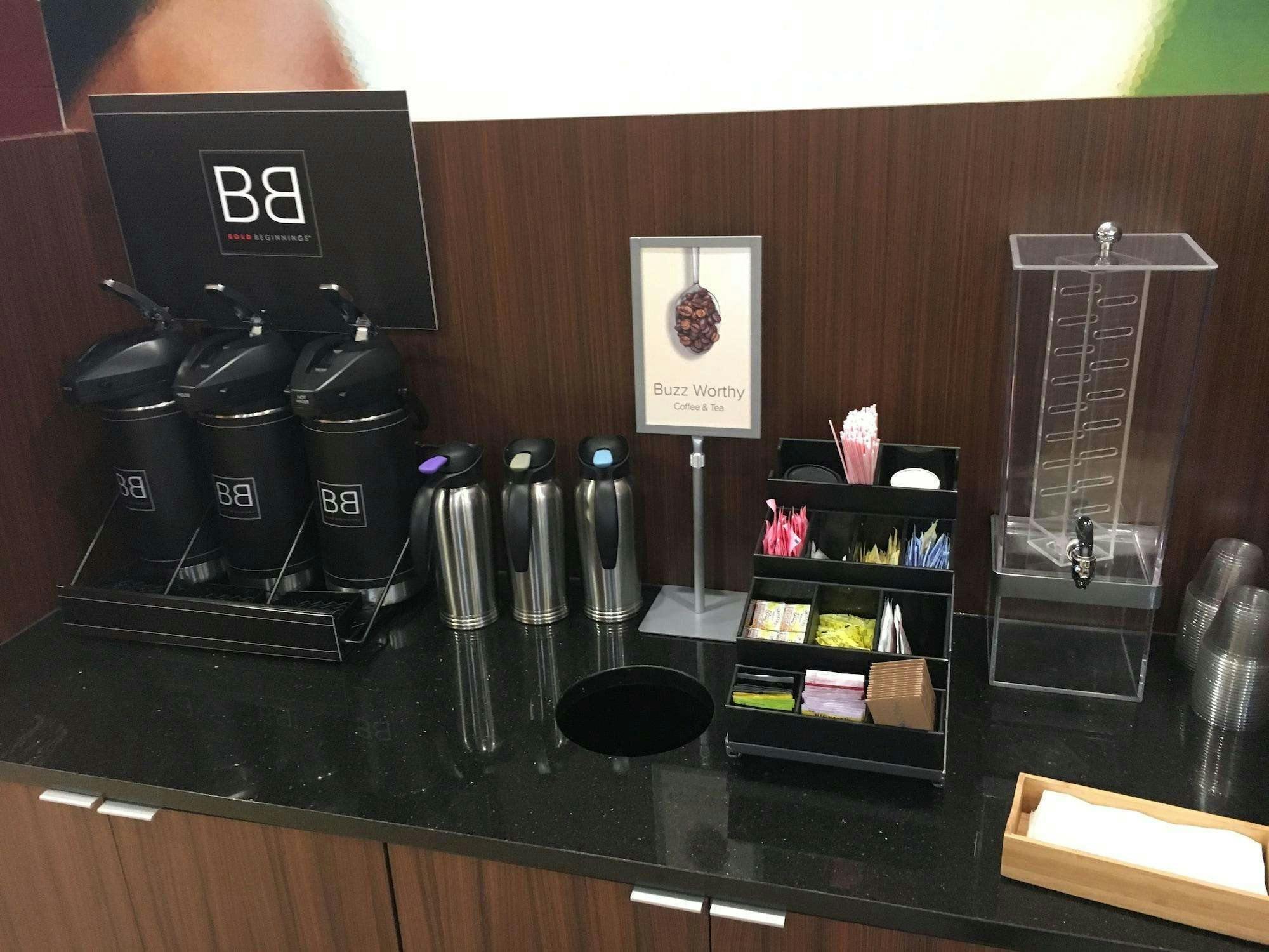 Hotel Fairfield Inn & Suites by Marriott Detroit Troy photo 4