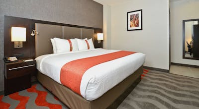 Holiday Inn Lower East Side