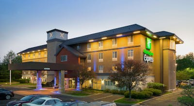 Holiday Inn Express Langhorn