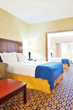 Hotel Holiday Inn Express Hotel & Suites Waukegan photo 4