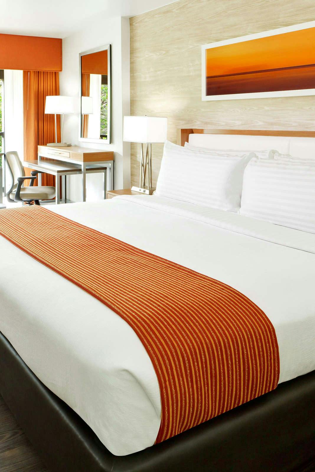 Hotel Holiday Inn San Antonio Riverwalk photo 2