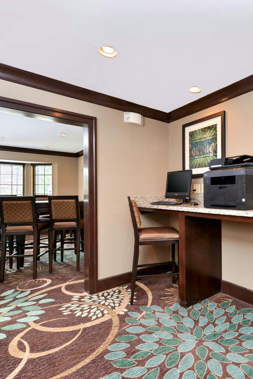 Hotel Staybridge Suites Ofallon Chesterfield photo 5