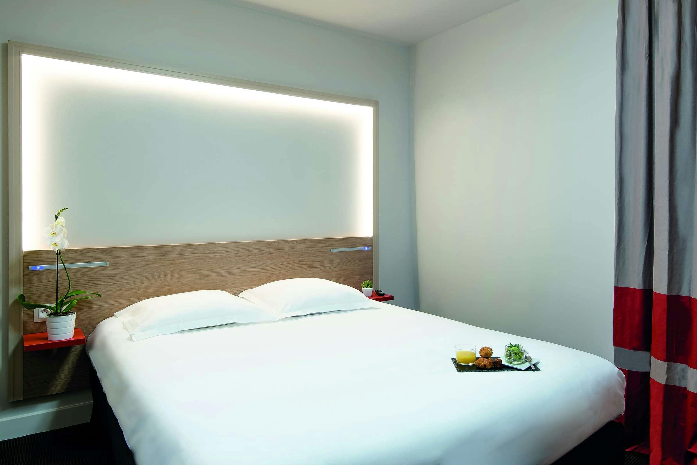 Hotel Appart'City Confort Bordeaux Chartrons photo 1