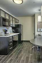 Hotel Candlewood Suites Columbus Grove City photo 4