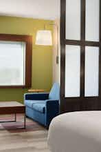 Hotel Holiday Inn Express & Suites Edinburg Mcallen Area photo 4