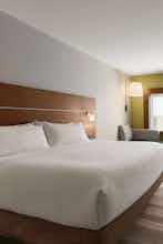 Hotel Holiday Inn Express & Suites Edinburg Mcallen Area photo 2