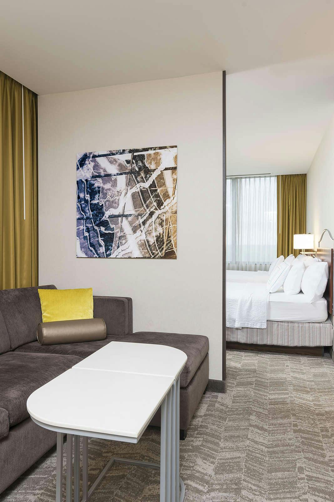 Hotel Springhill Suites Chicago O'Hare photo 3