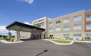 Holiday Inn Express & Suites Monroe