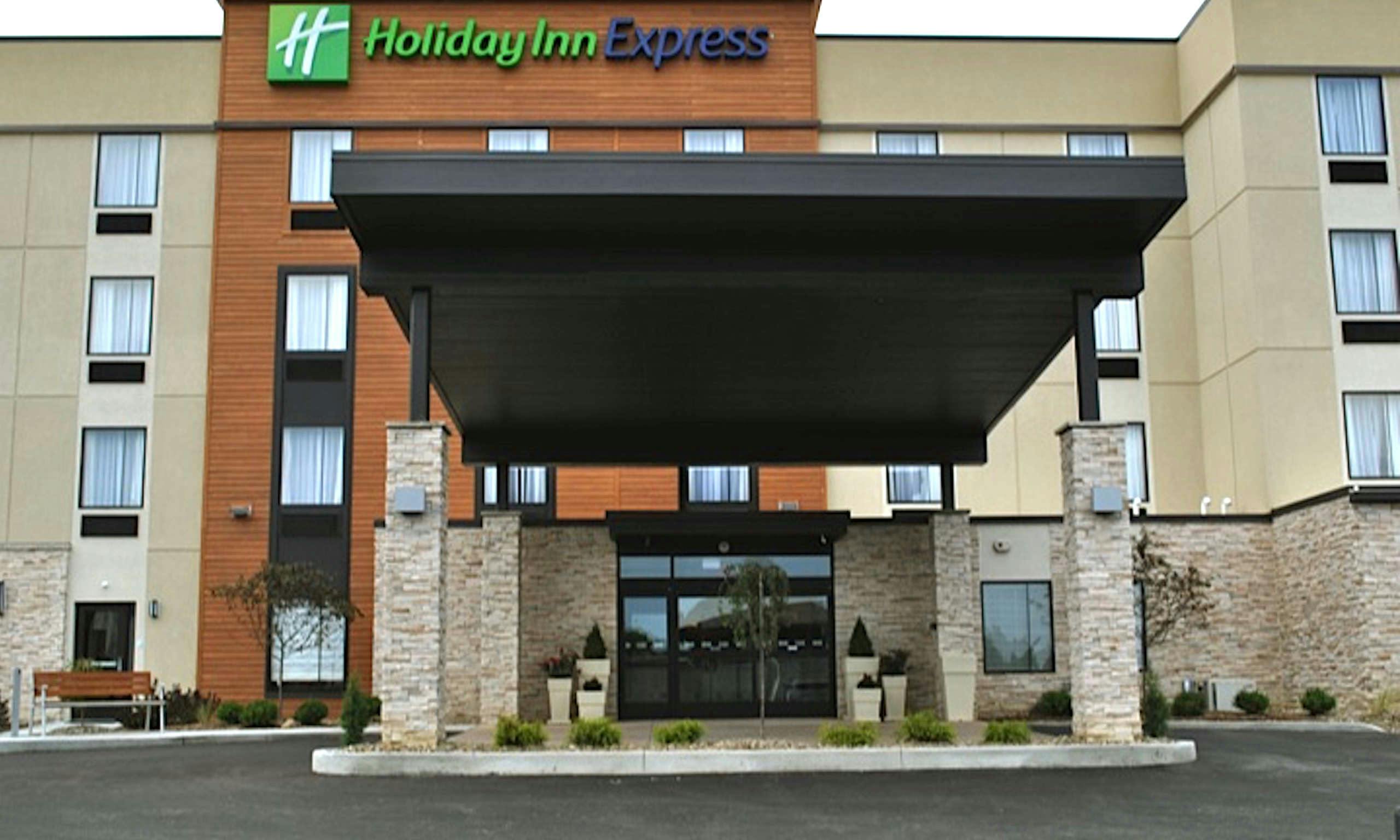 Holiday Inn Express Salem