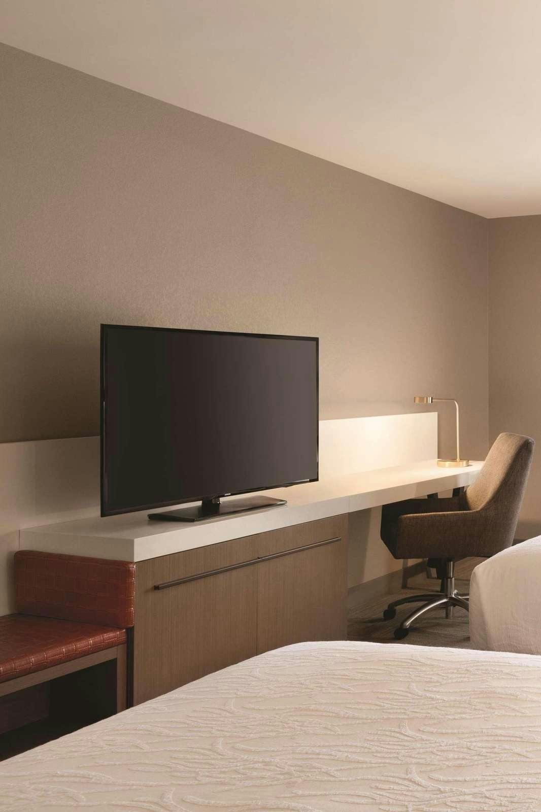 Hotel Hilton Garden Inn Phoenix Tempe University Research Park photo 2