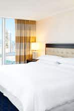 Hotel SHERATON WALL CENTRE HOTEL photo 2