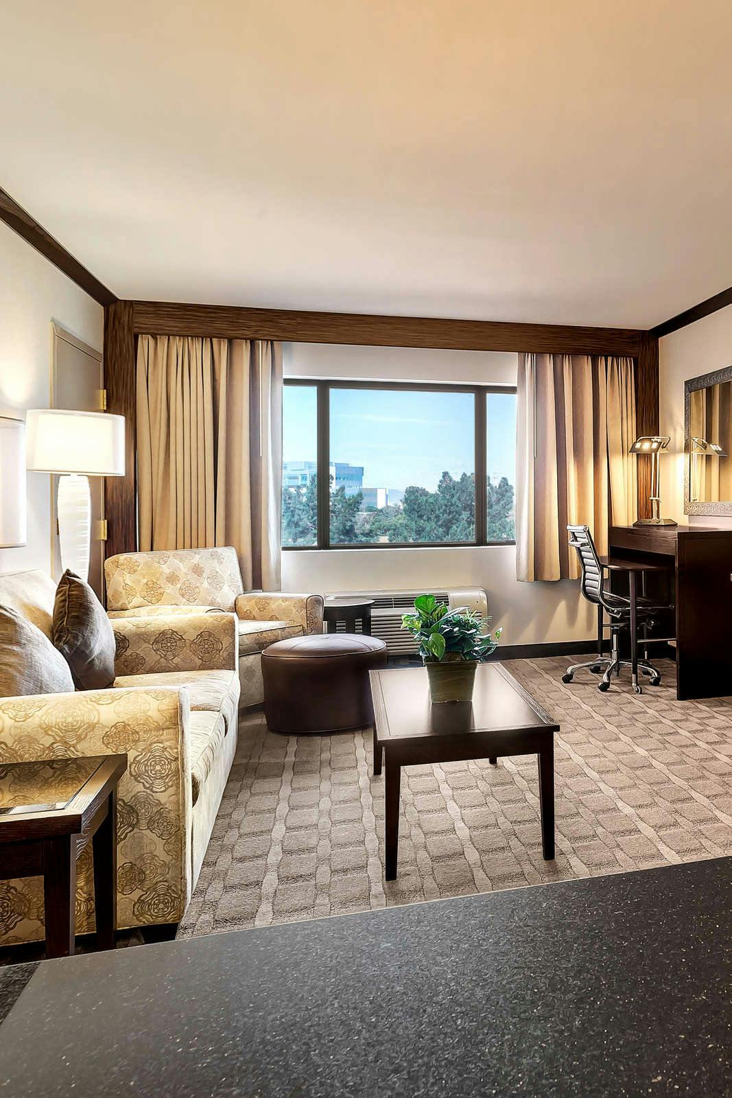 Hotel Crowne Plaza Foster City photo 4