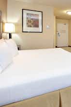 Hotel Holiday Inn Express Union City photo 4