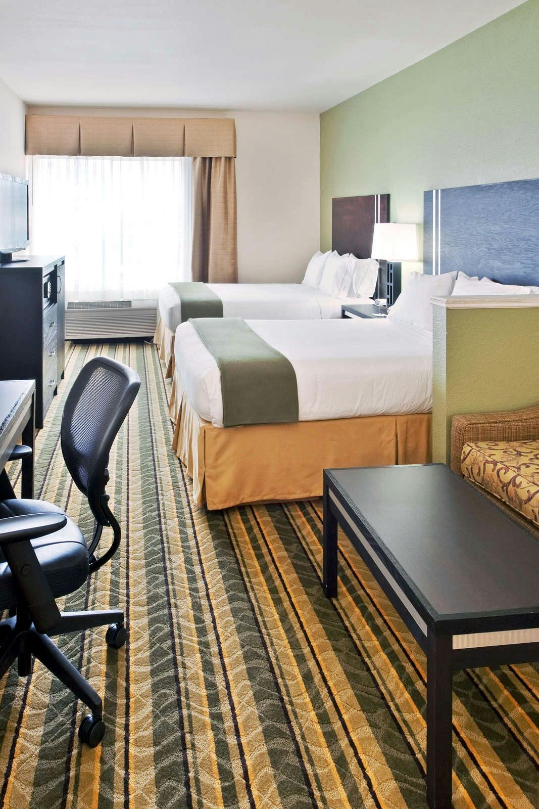 Hotel Holiday Inn Express Berkeley photo 1