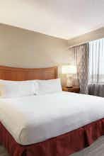 Hotel Embassy Suites by Hilton Orlando International Drive ICON Park photo 1