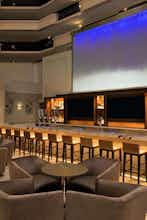 Hotel Embassy Suites By Hilton Phoenix Downtown North photo 2