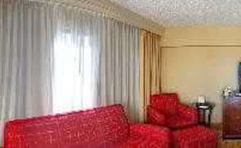 Marriott Riverside at the Convention Center