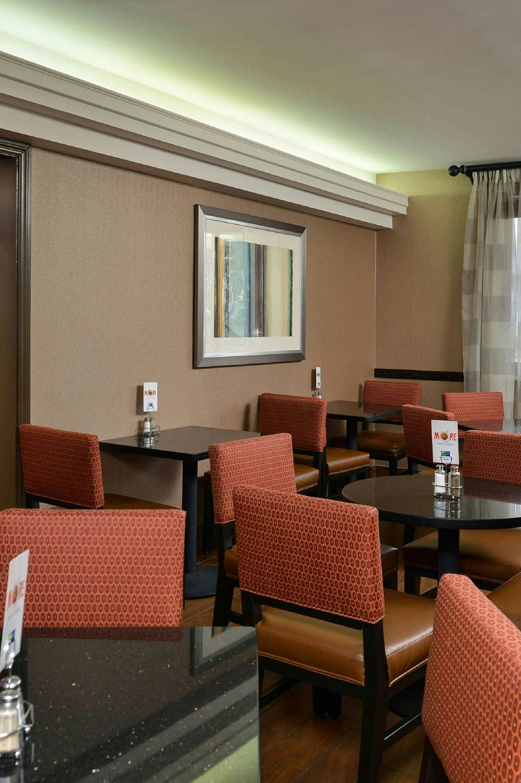 Hotel Holiday Inn Express SFO South photo 5