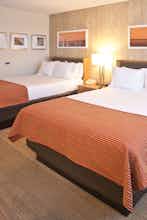 Hotel Holiday Inn Express SFO South photo 2