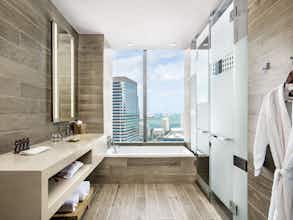 Hotel EAST Miami photo 1